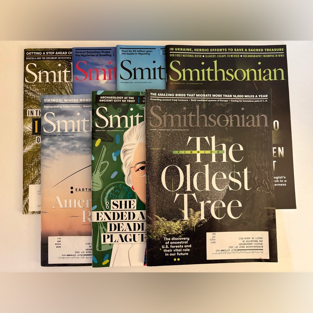 Smithsonian Magazine Lot